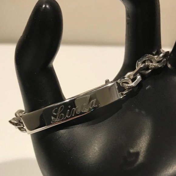 Speidel U.S.A. Ladies Silver-Tone ID Bracelet (LINDA) - Picture 5 of 7